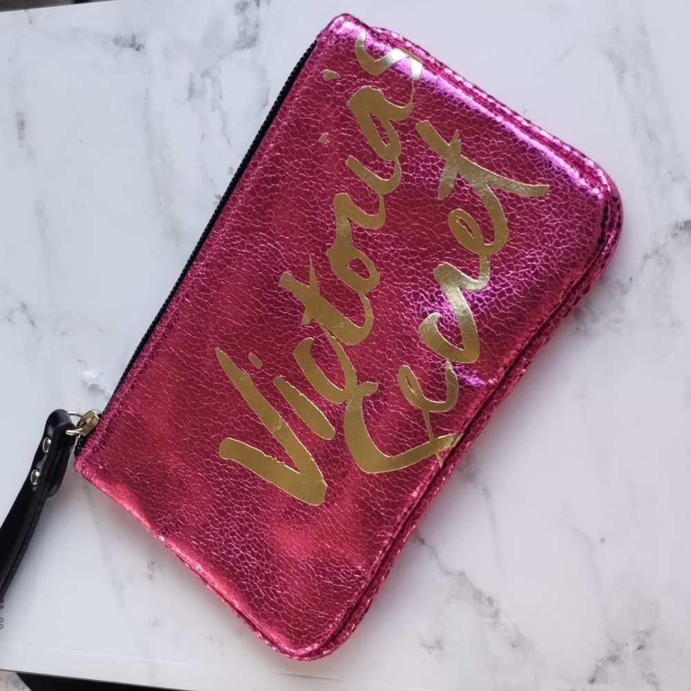 NWT Victoria's secret pink clutch